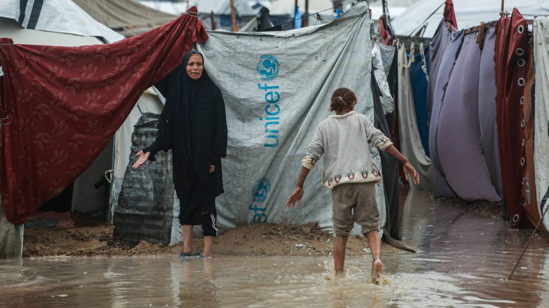 Image 1 from gallery