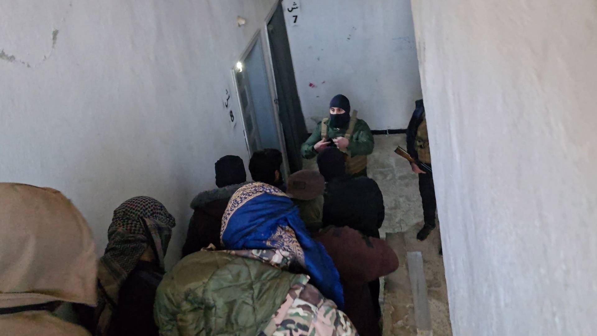 Image 4 from gallery