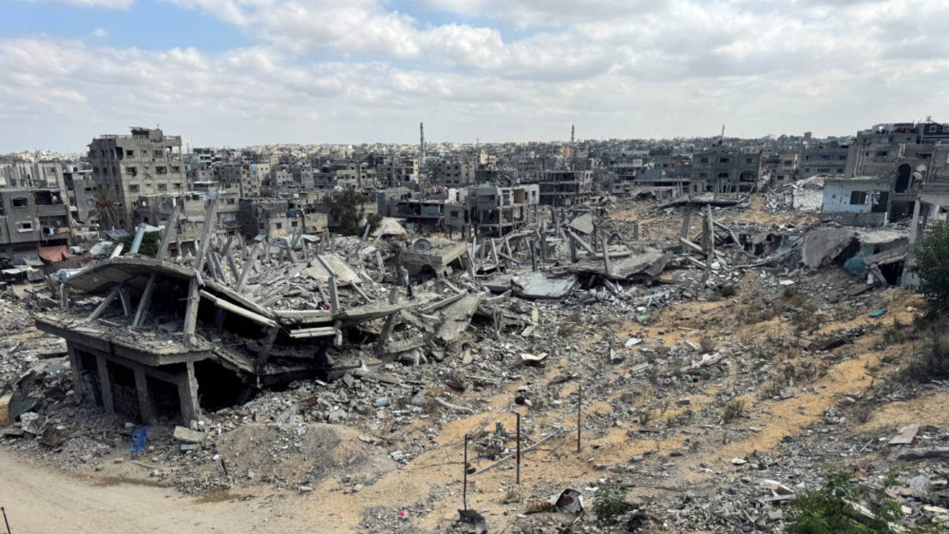 Image 1 from gallery