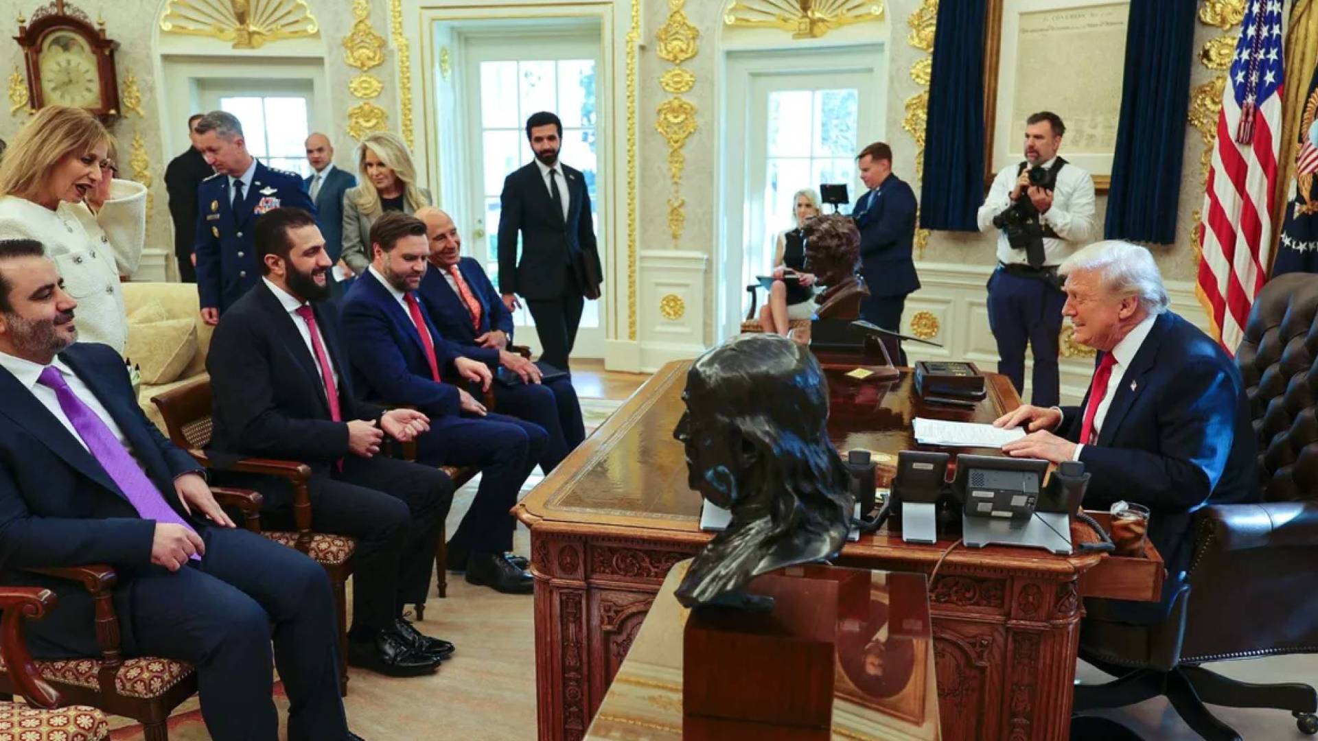 Image 1 from gallery