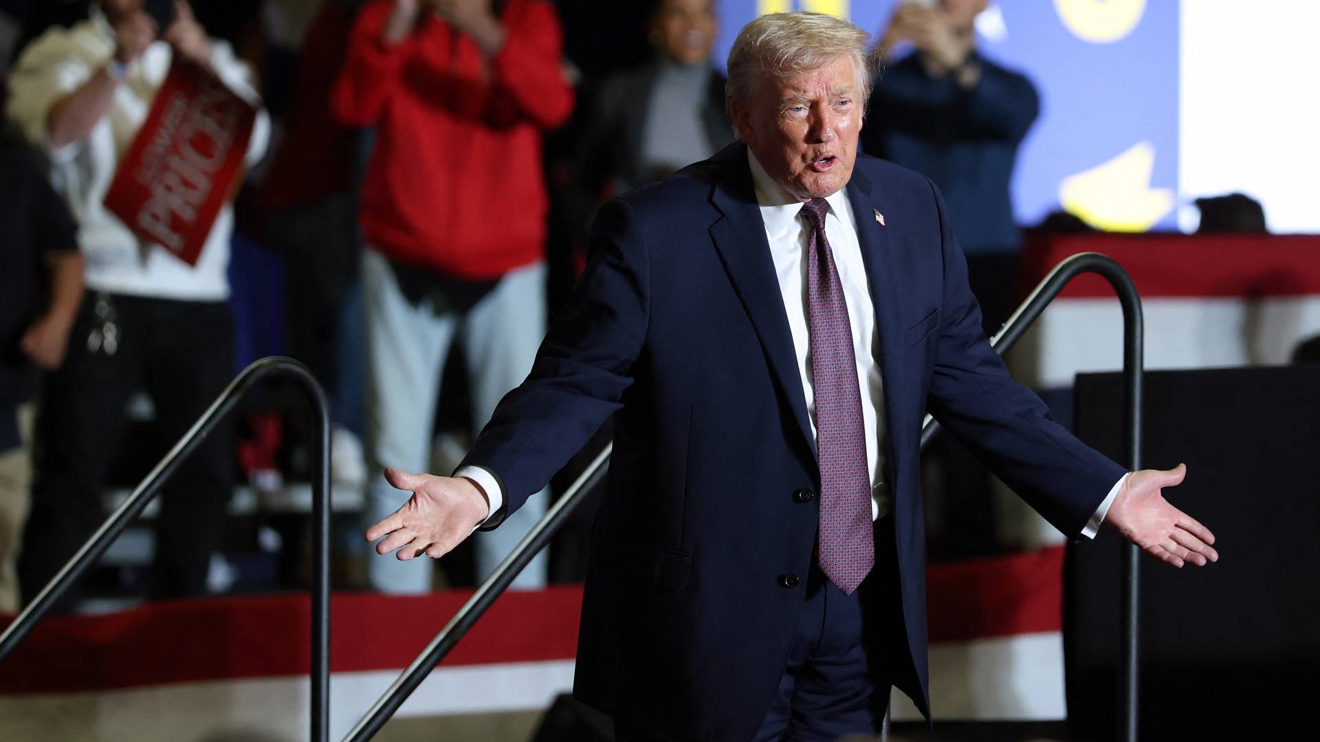 Image 1 from gallery