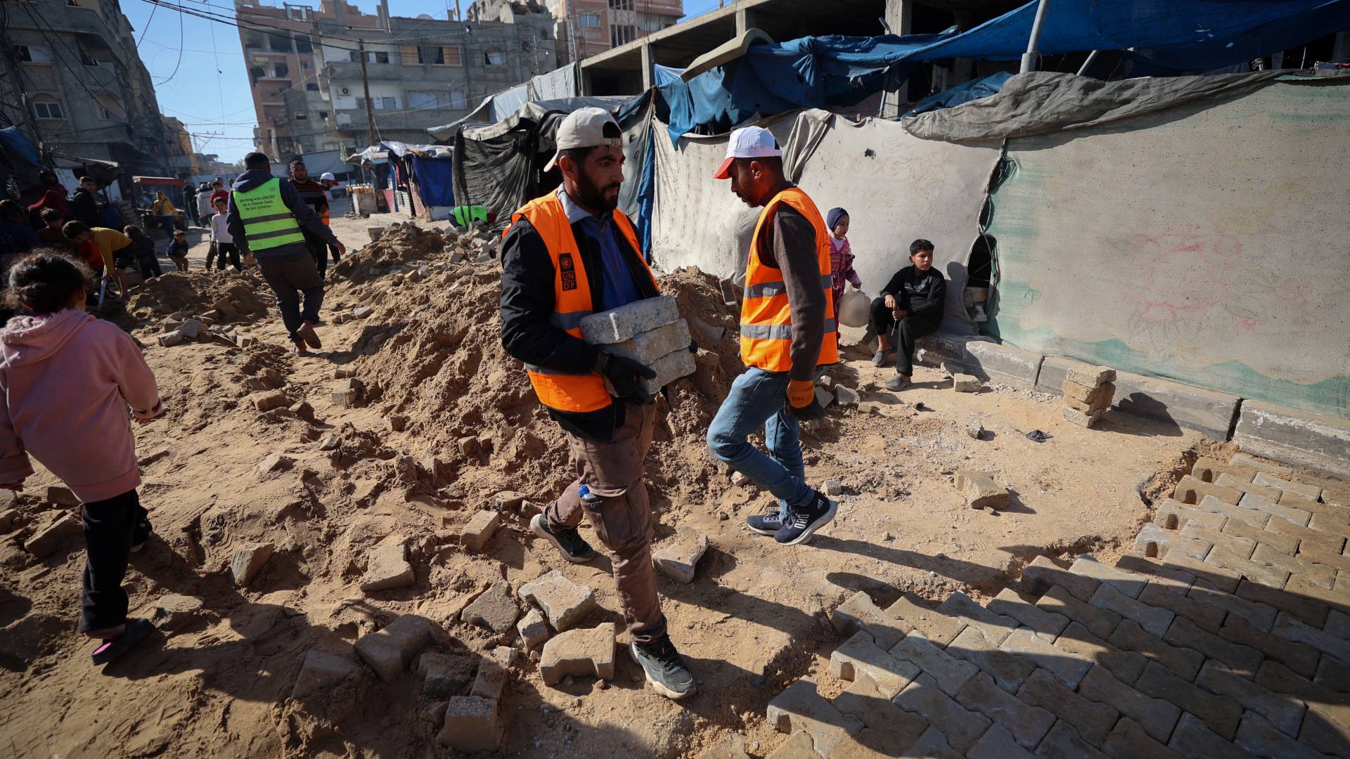 Image 1 from gallery