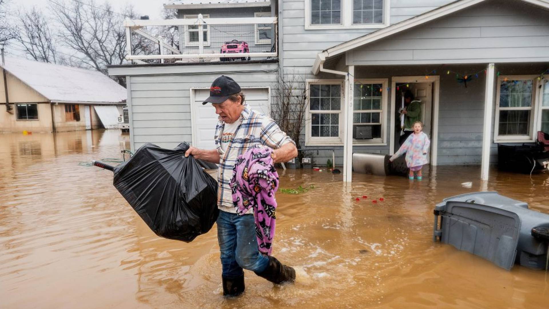 Image 1 from gallery