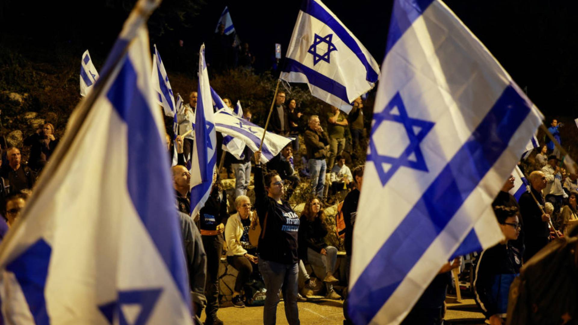 Image 1 from gallery