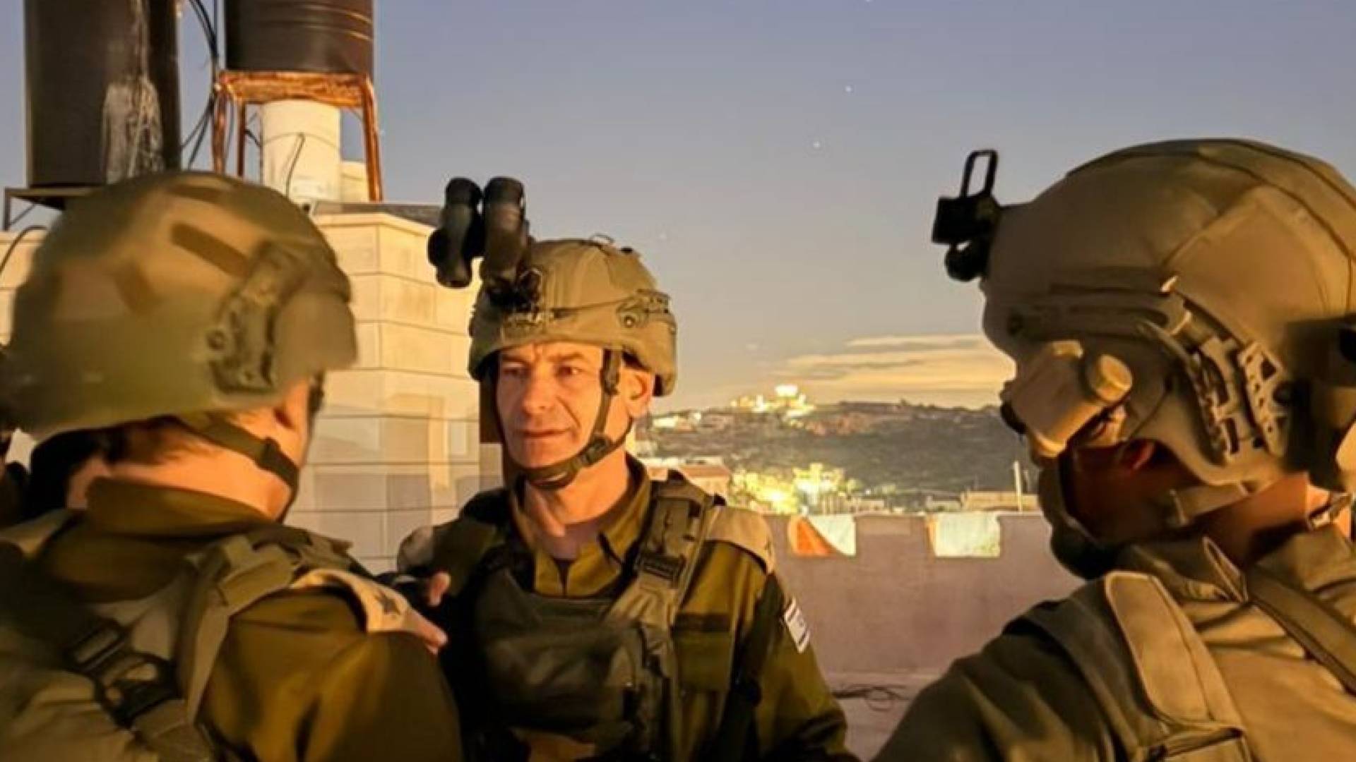 Image 5 from gallery