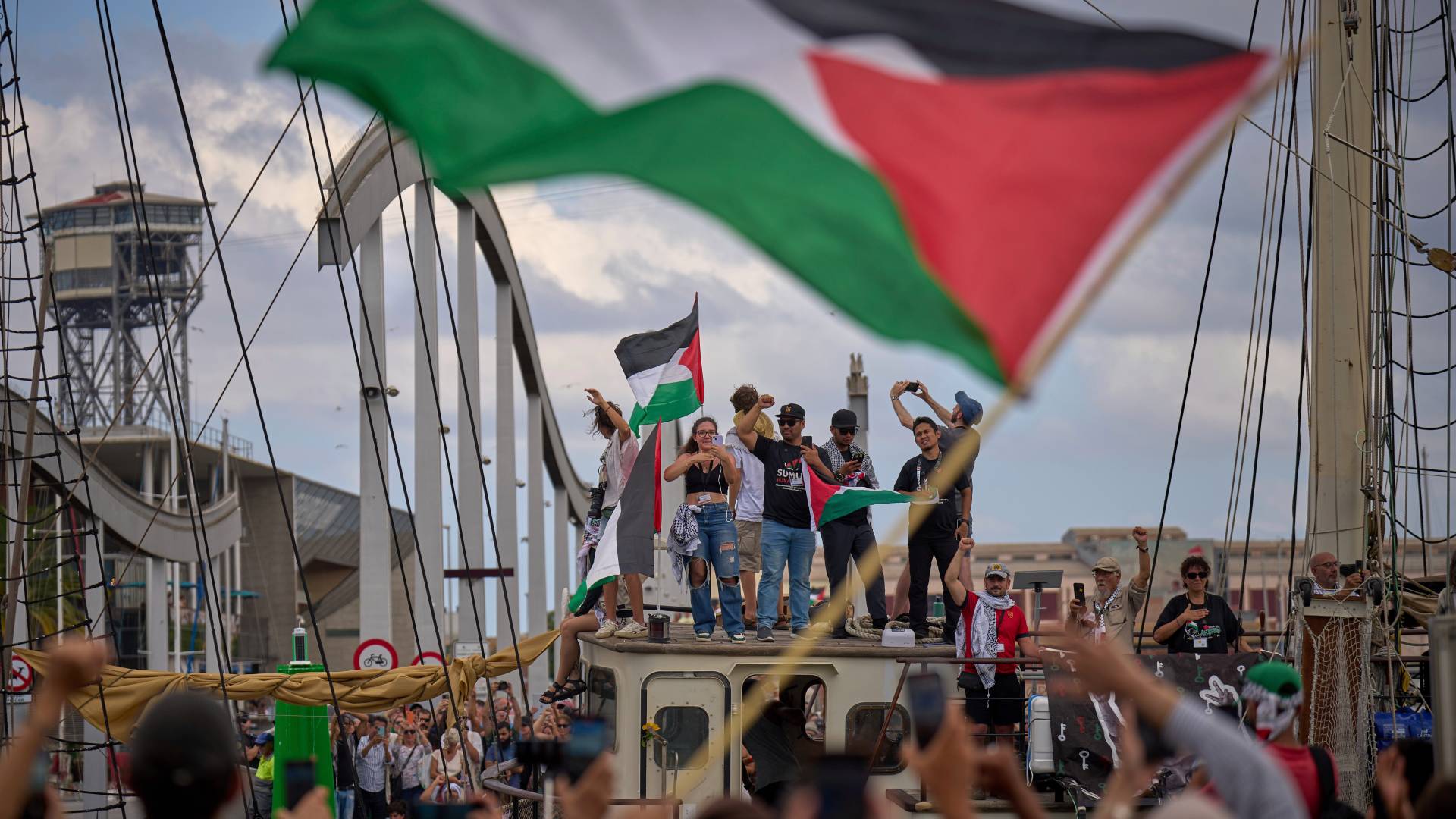 Image 1 from gallery