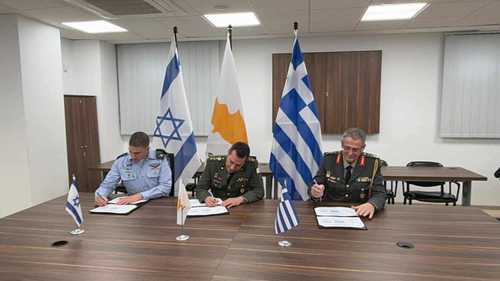 Image 1 from gallery