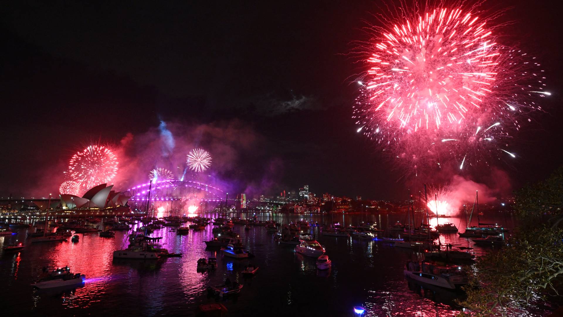 Image 1 from gallery