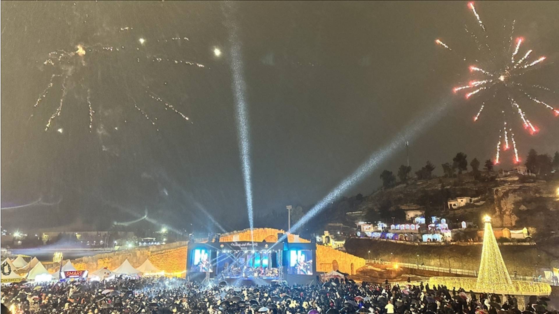 Image 1 from gallery