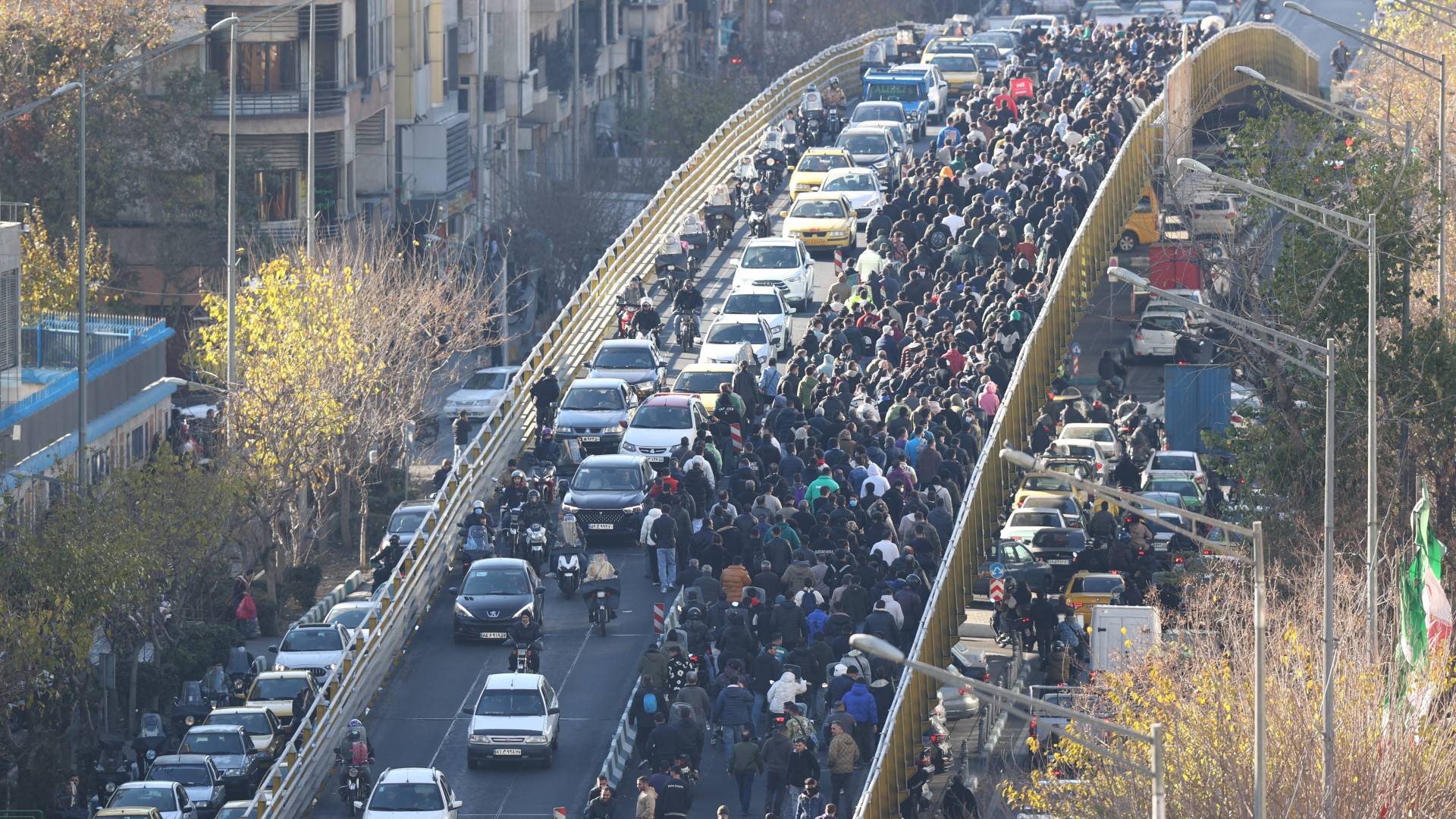 Image 1 from gallery