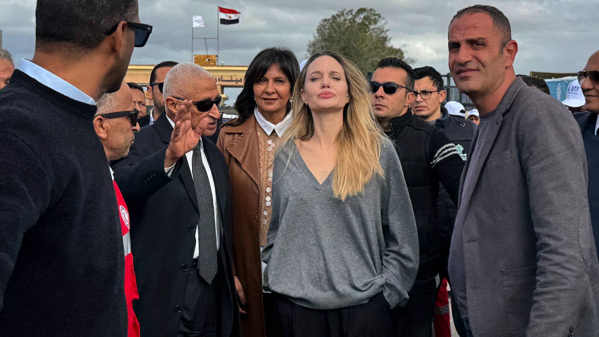 Image 1 from gallery