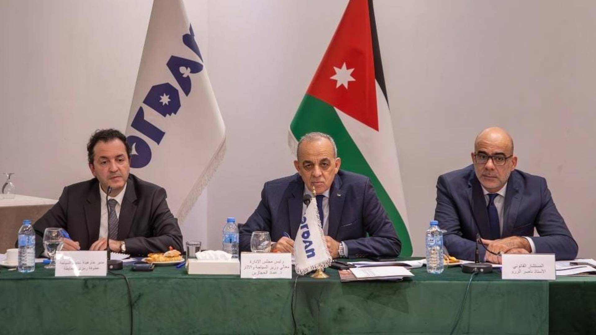 Image 1 from gallery