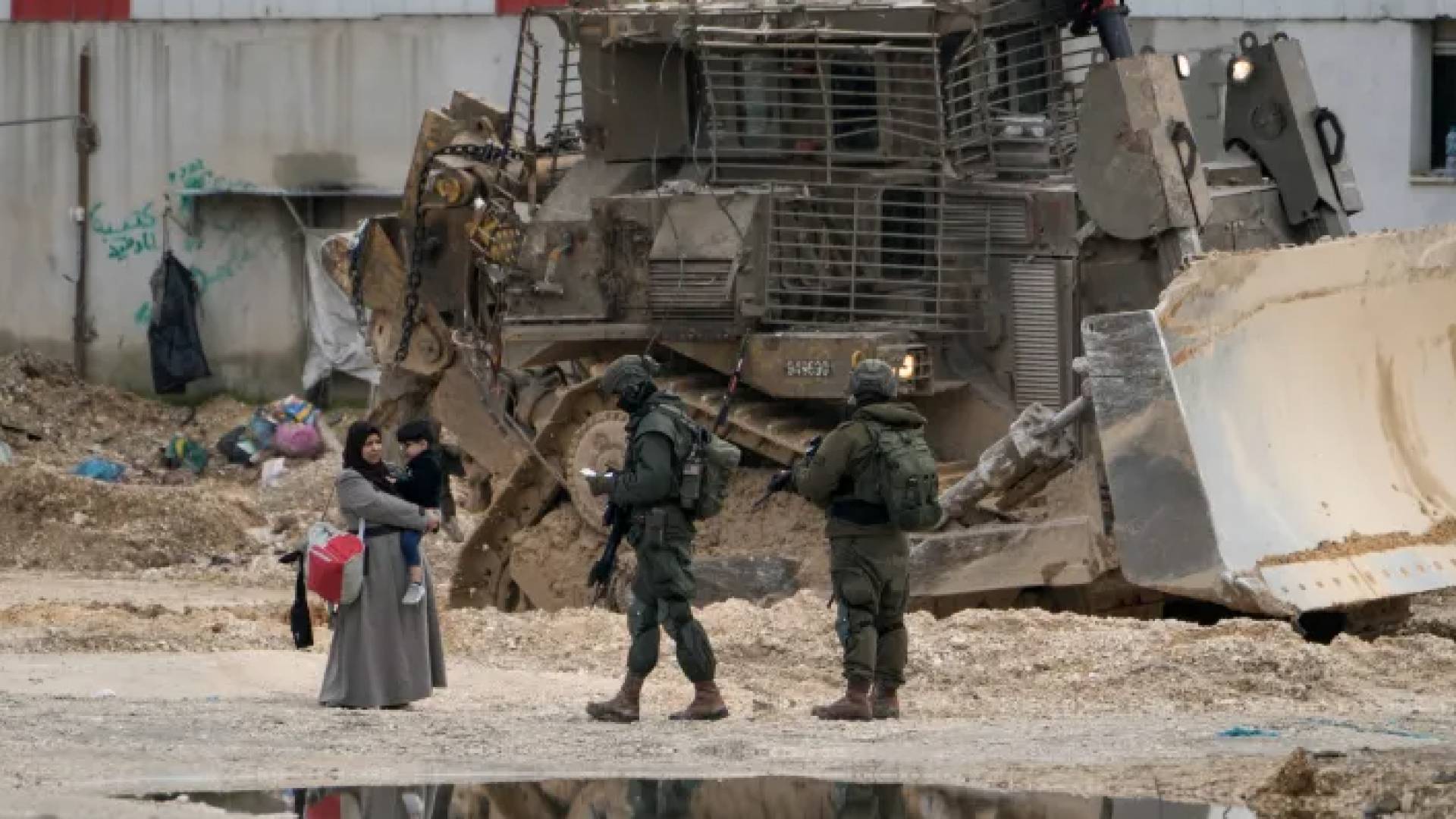 Image 1 from gallery