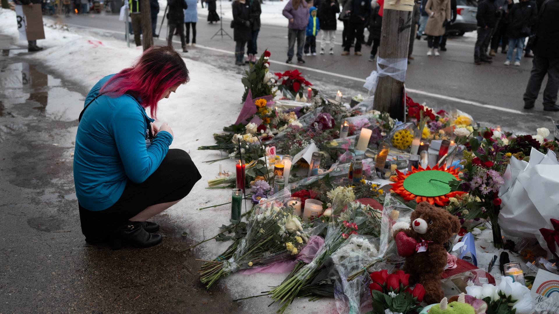 Image 1 from gallery