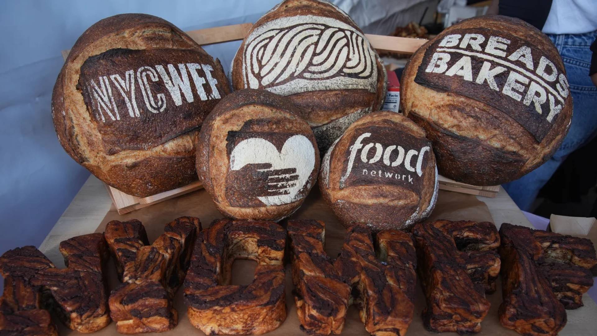 Image 1 from gallery