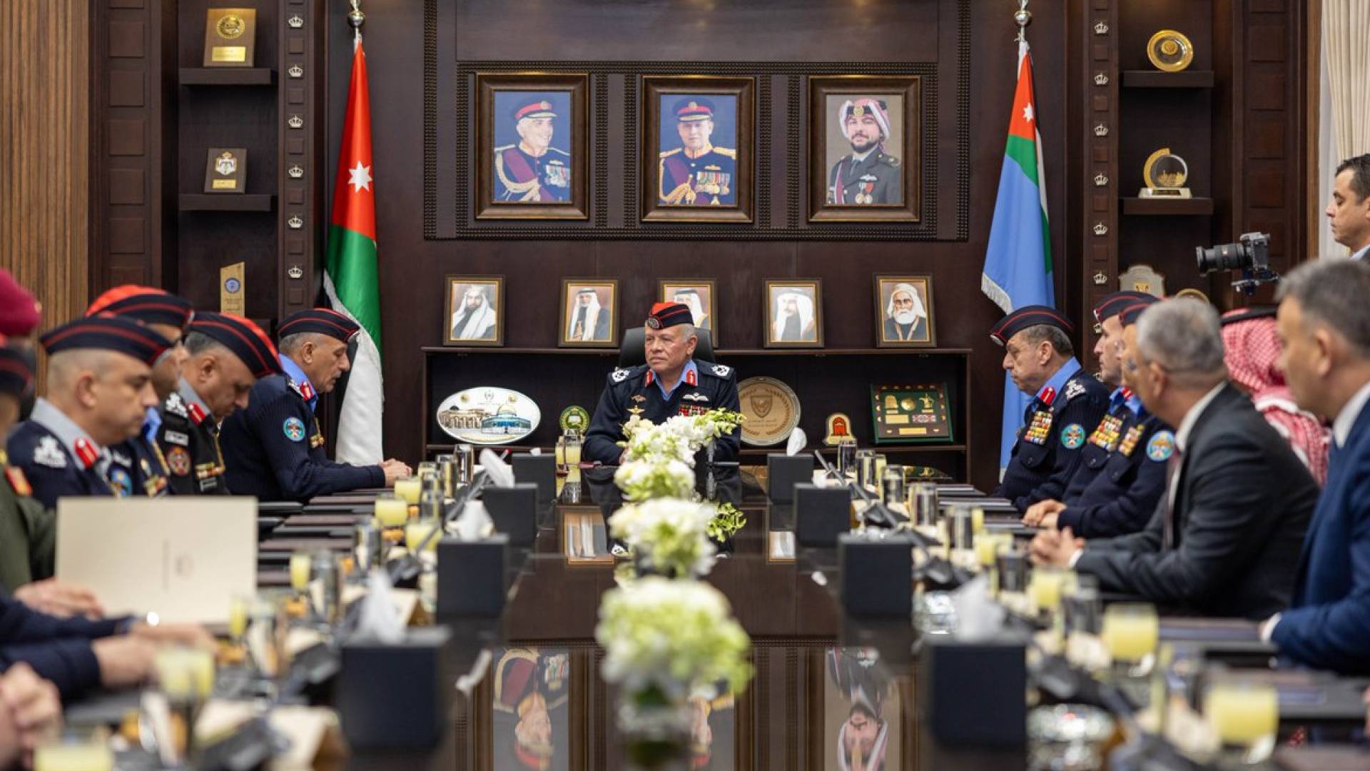 Image 1 from gallery