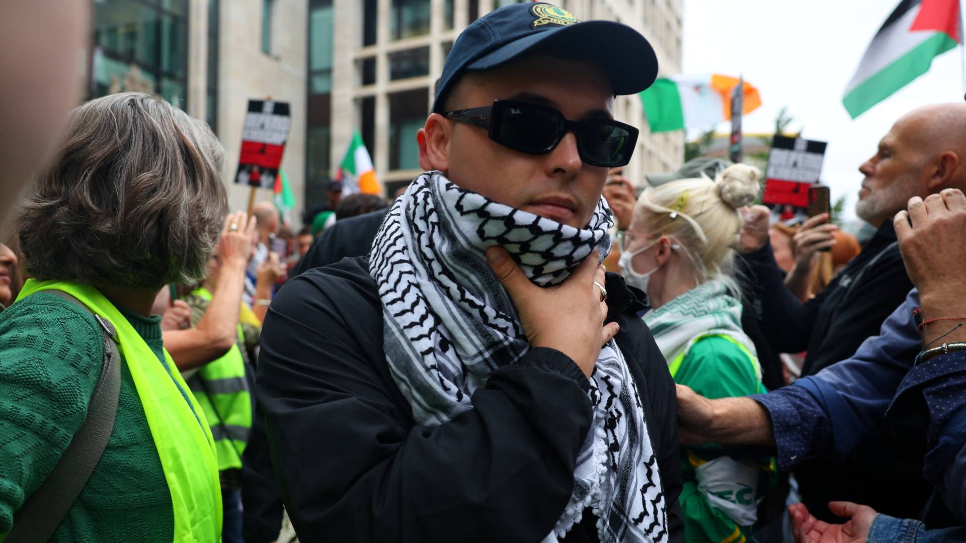 Image 1 from gallery