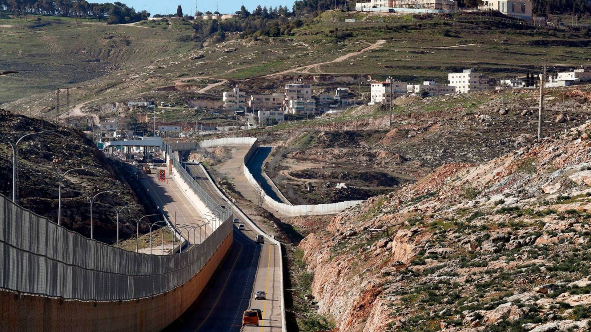 Image 1 from gallery