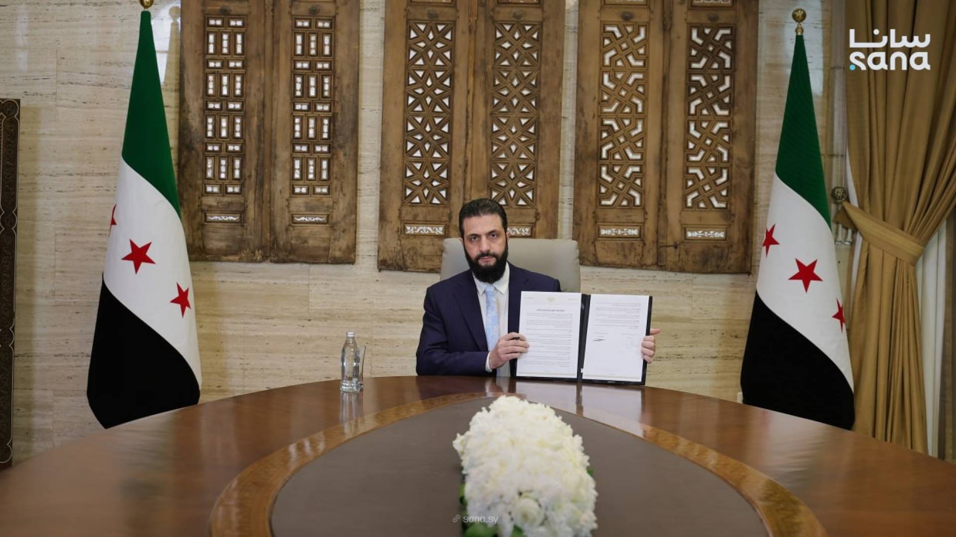 Image 1 from gallery