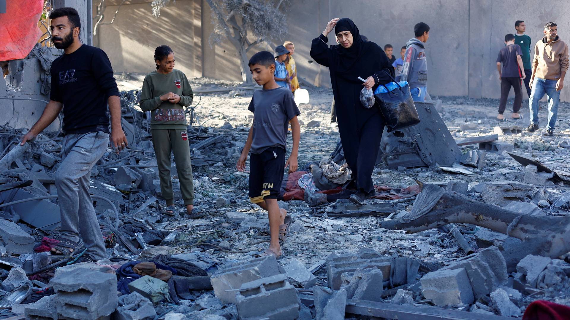 Image 1 from gallery