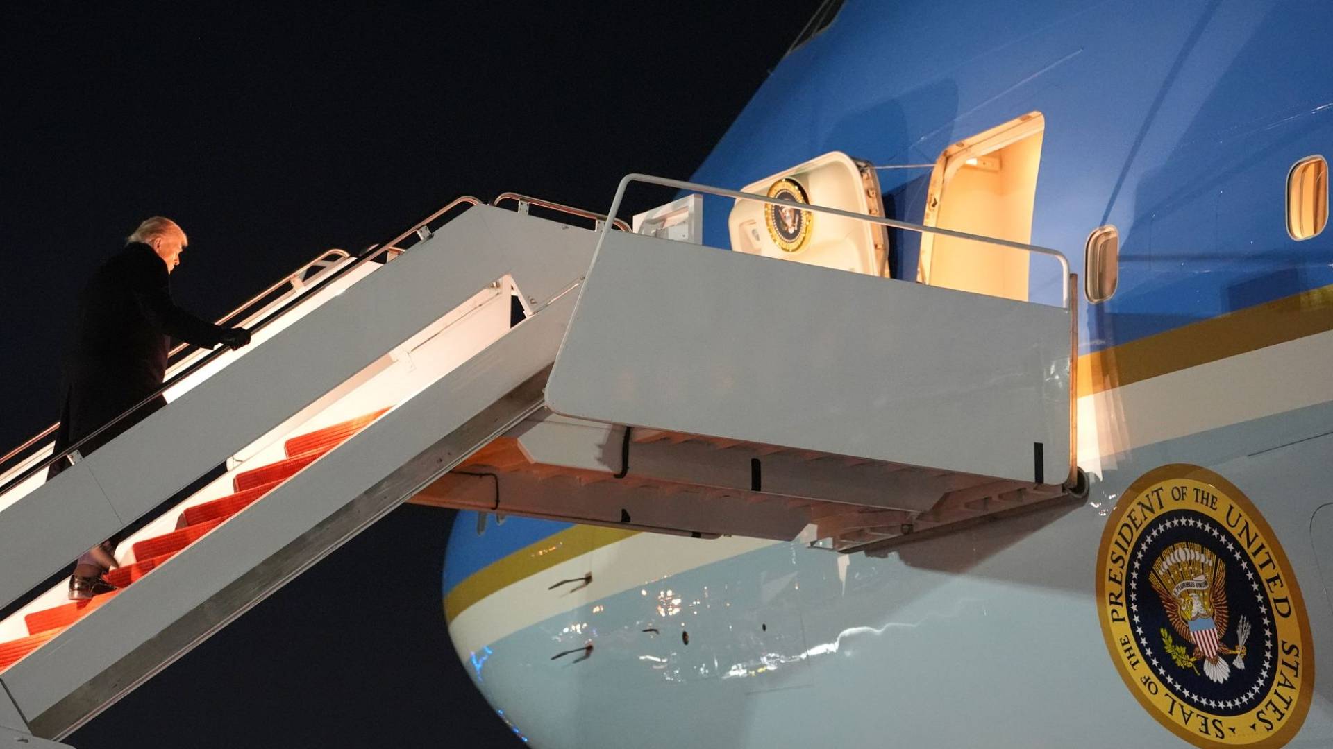 Image 1 from gallery