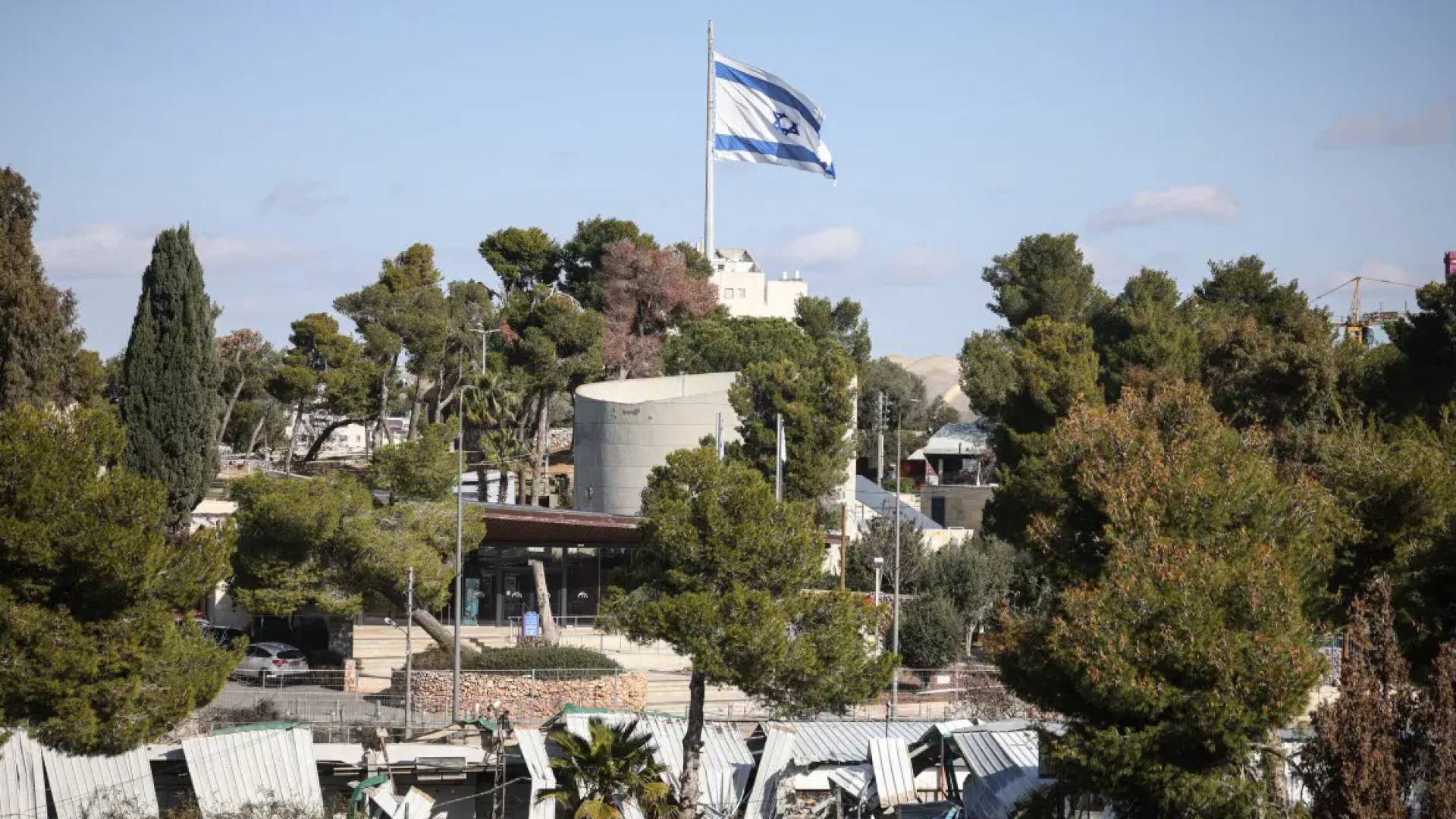 Image 1 from gallery