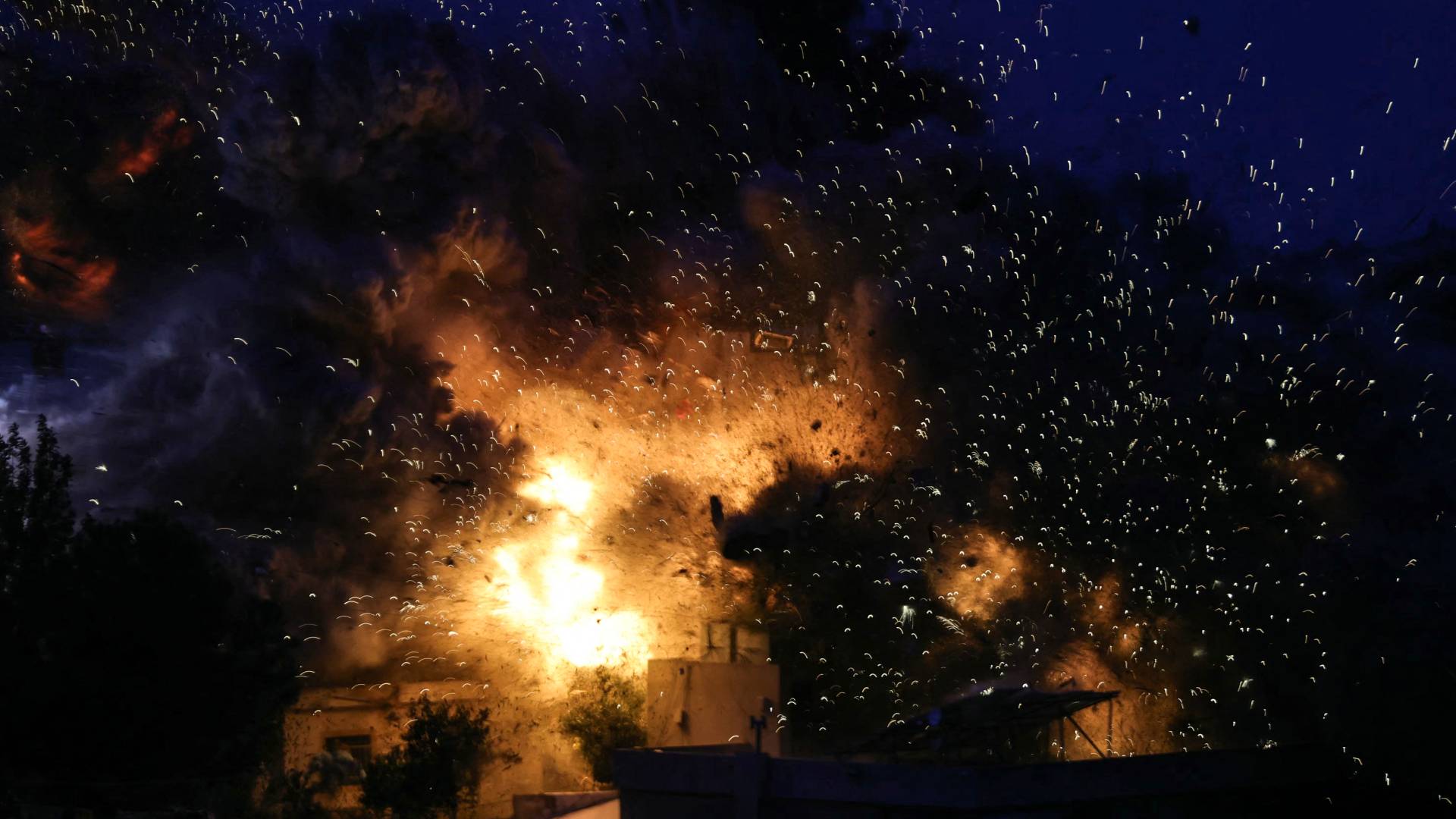 Image 1 from gallery