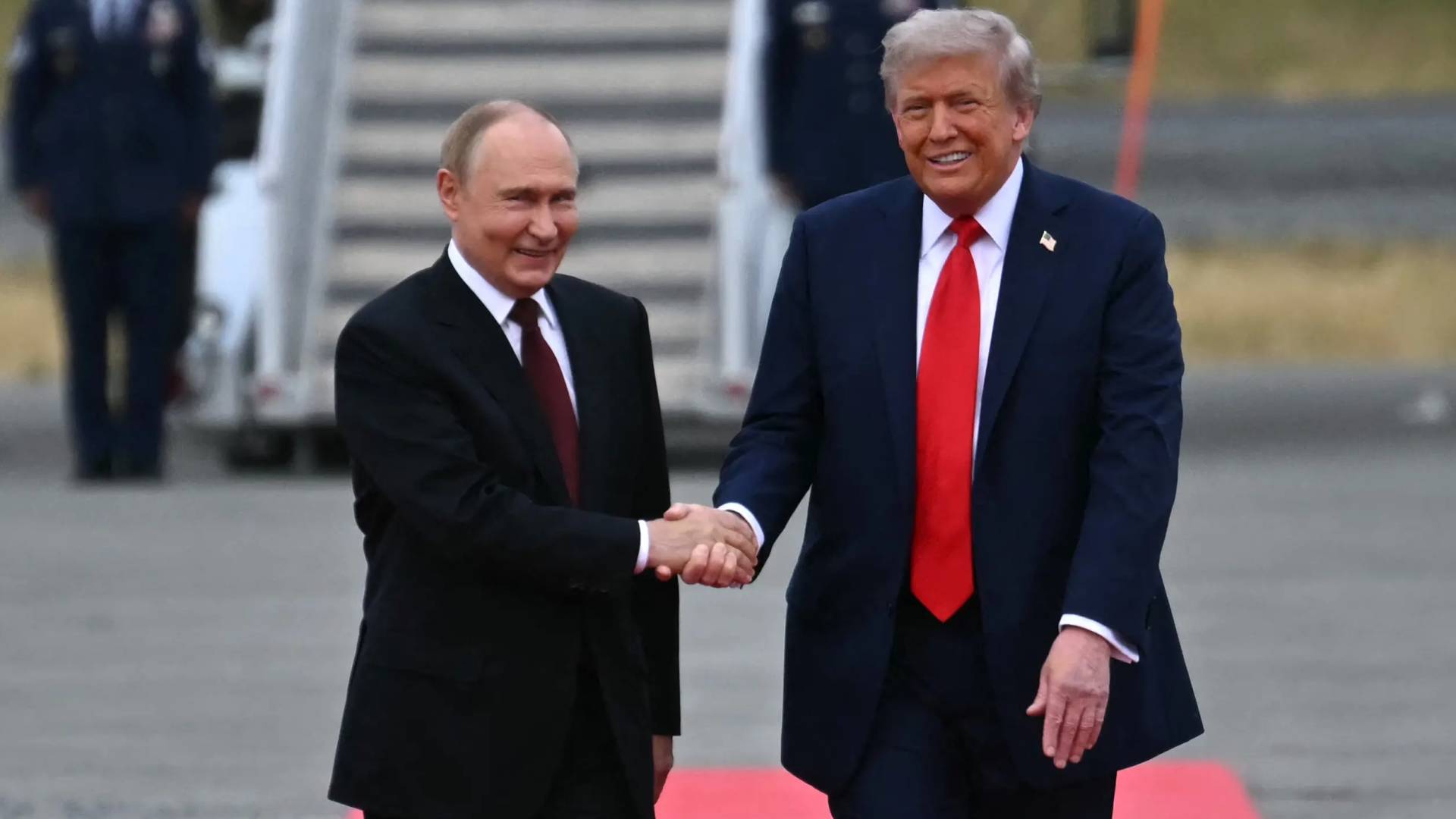 Image 1 from gallery