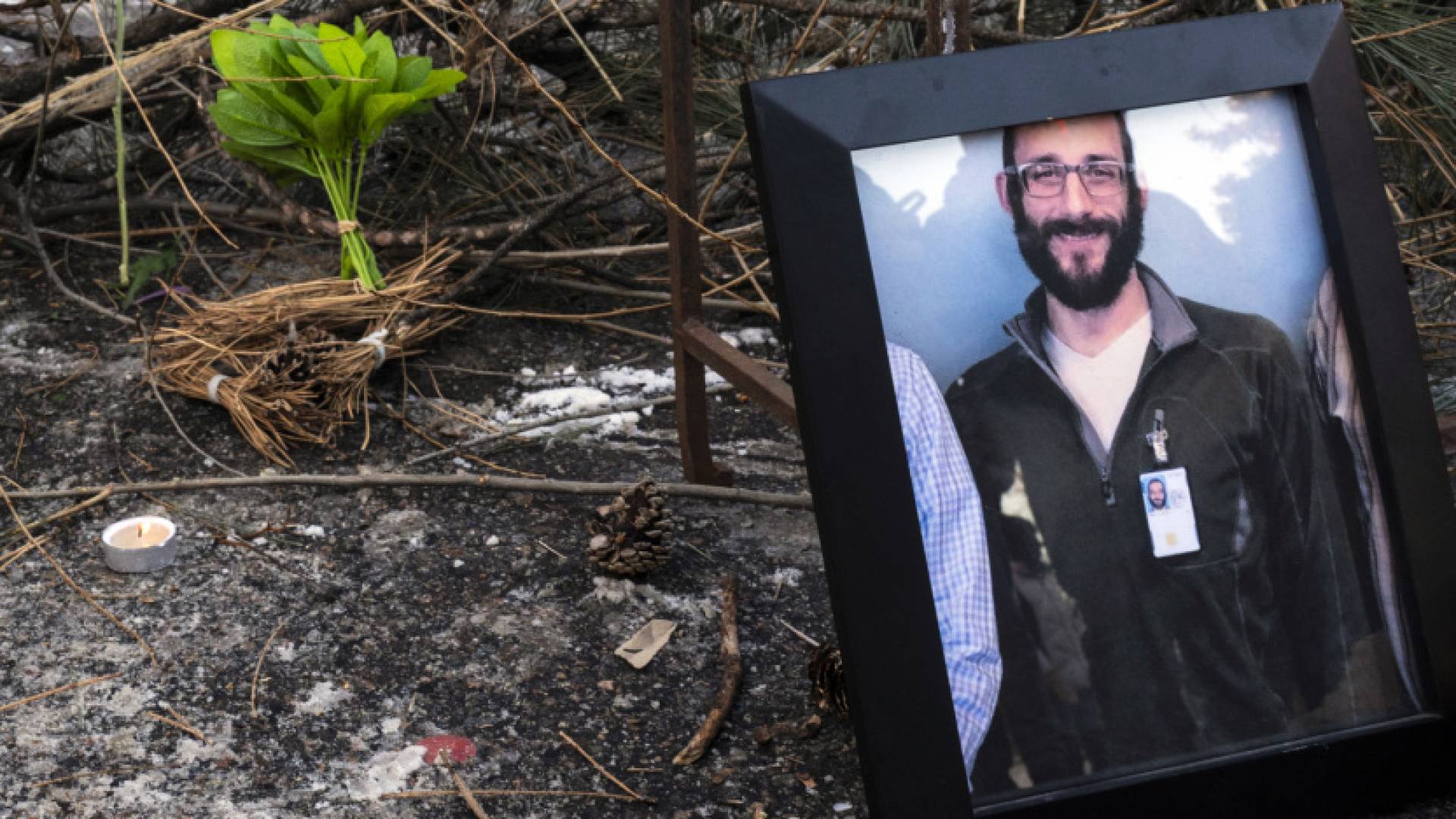 Image 1 from gallery