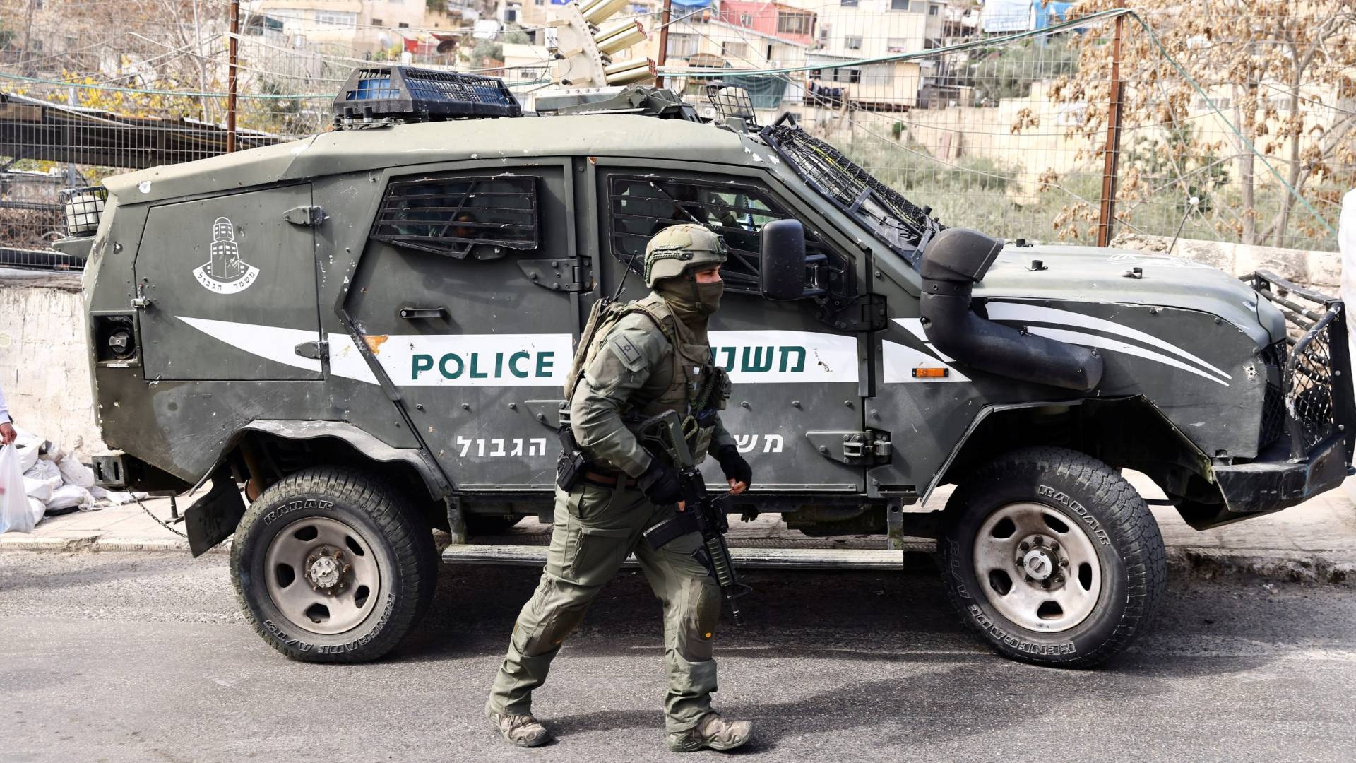 Image 1 from gallery