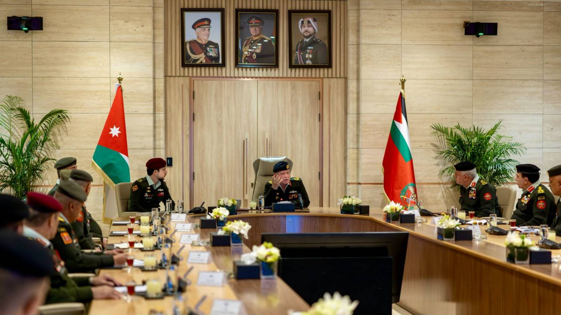 Image 1 from gallery