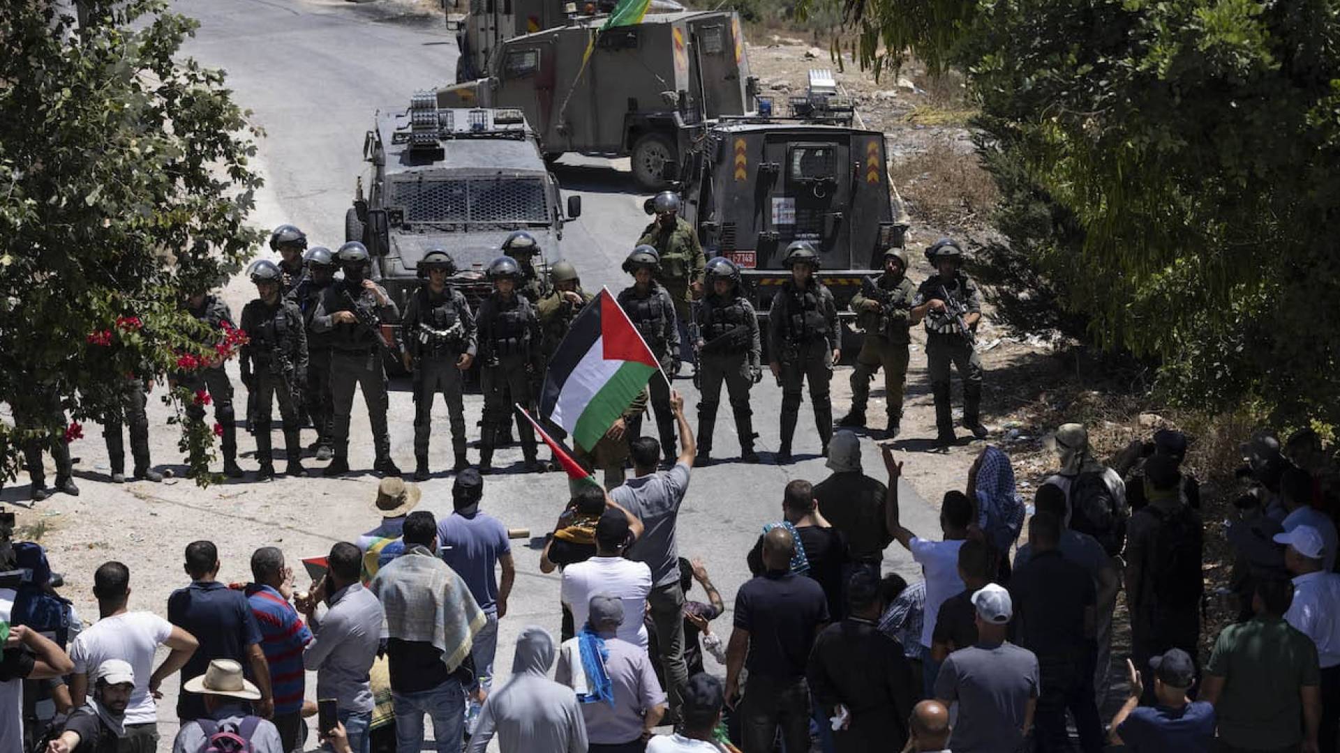 Image 1 from gallery