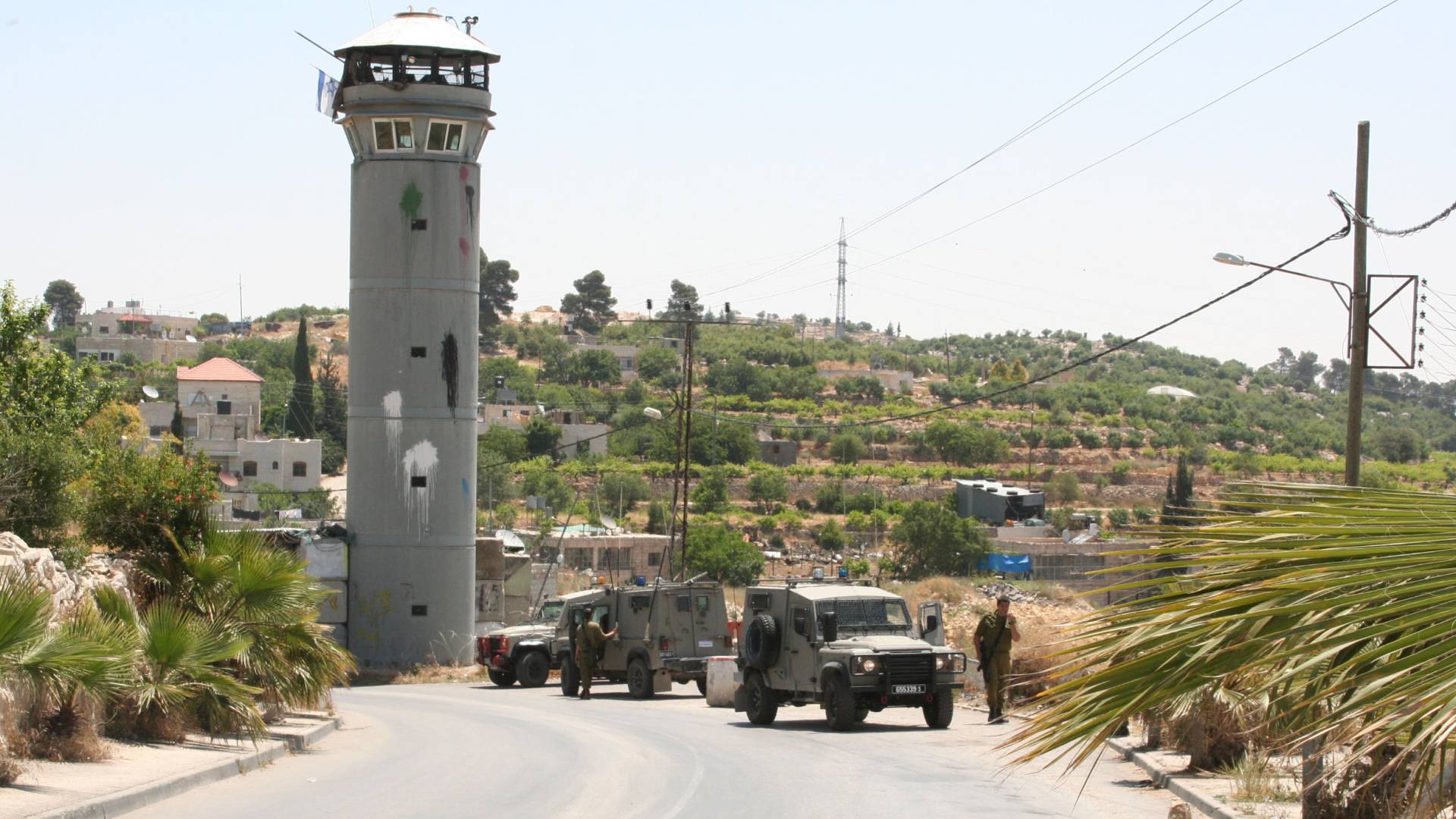 Image 1 from gallery