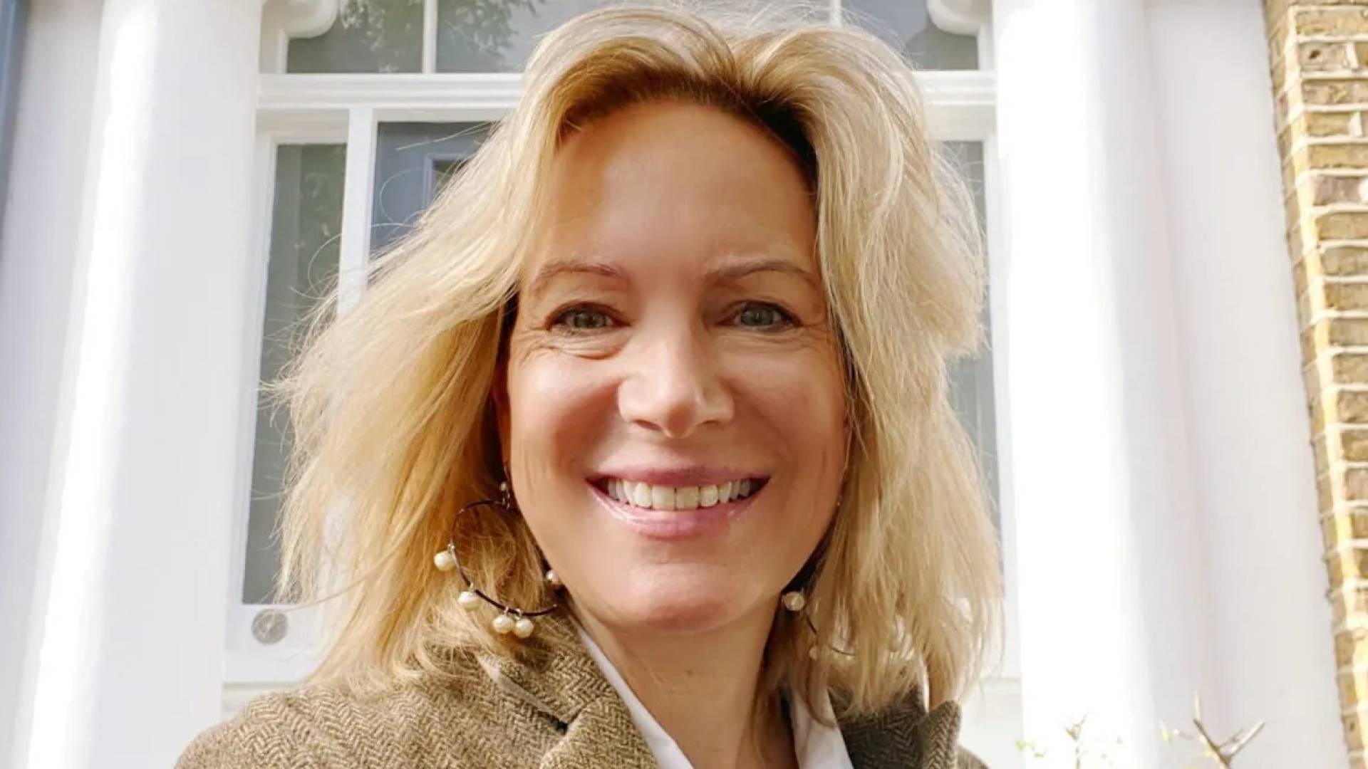 Image 1 from gallery