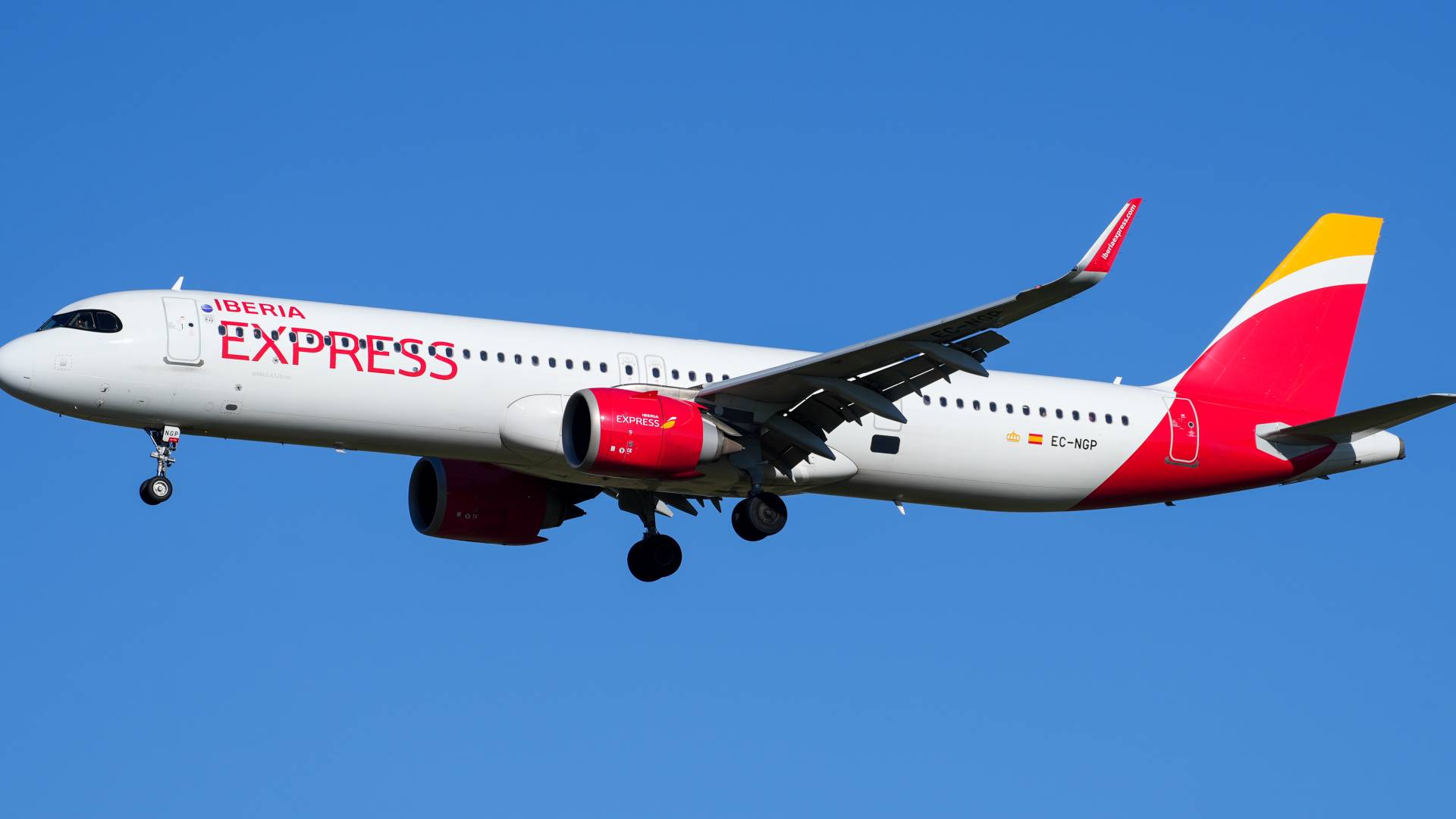 Image 1 from gallery