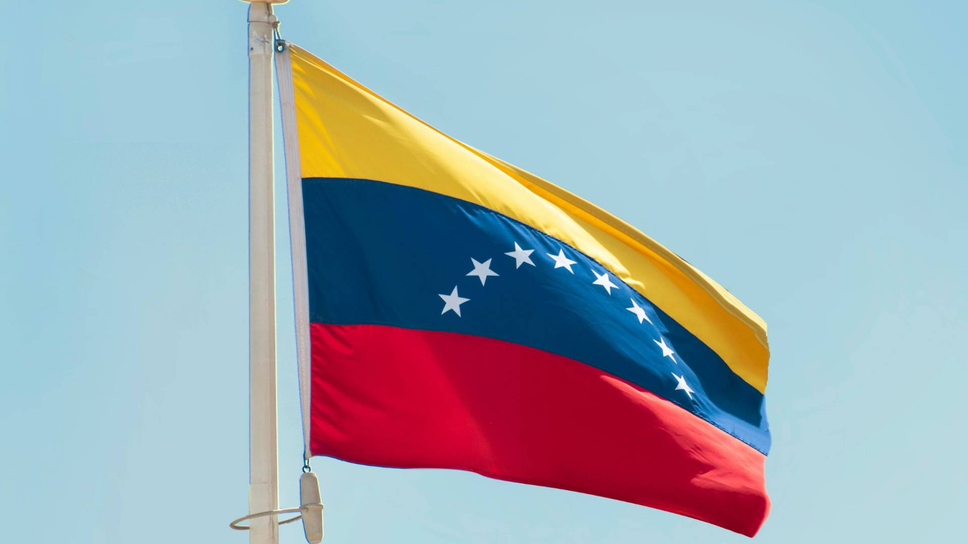 Image 1 from gallery