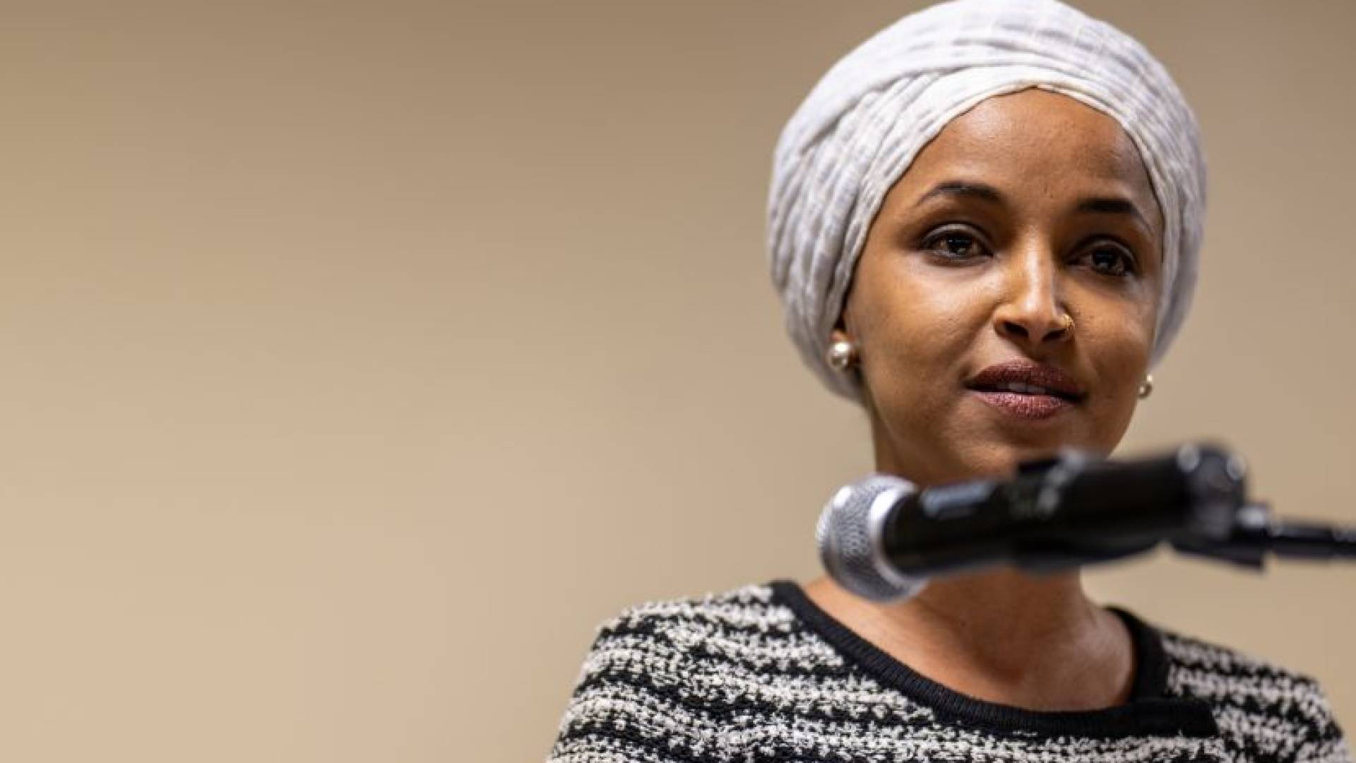 Image 1 from gallery