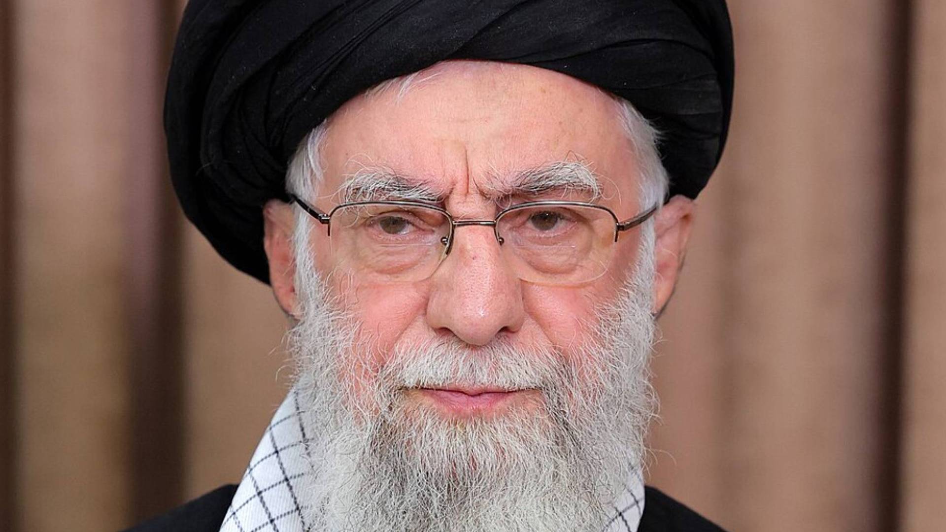 Image 1 from gallery