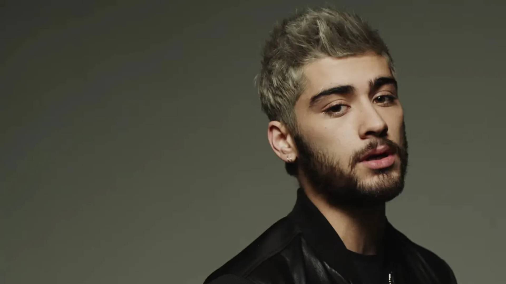 Image 1 from gallery