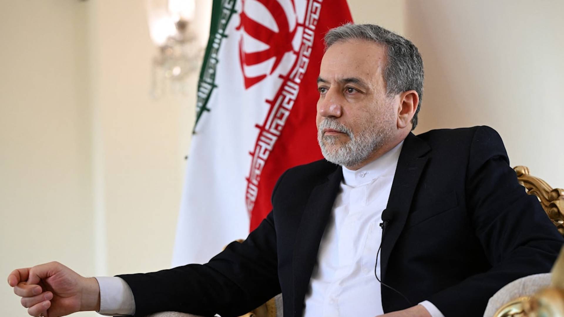 Image 1 from gallery