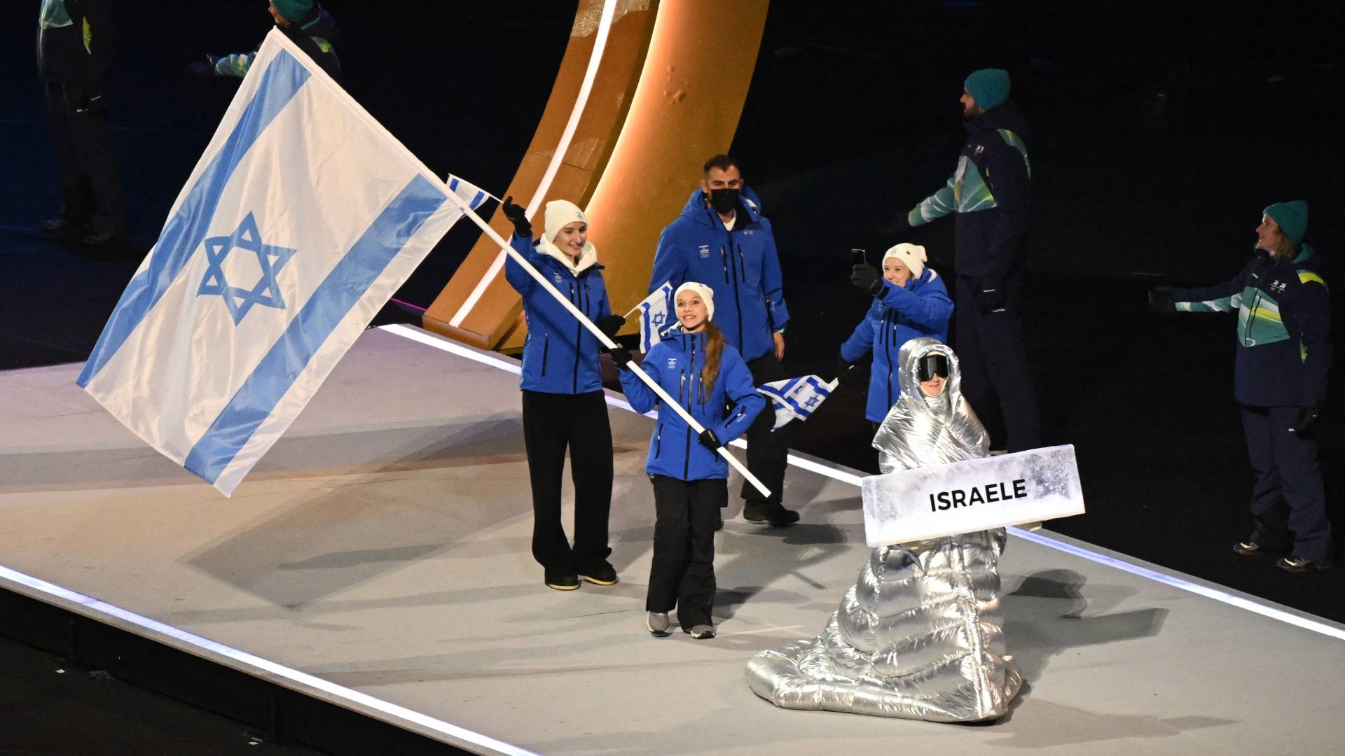 Image 1 from gallery