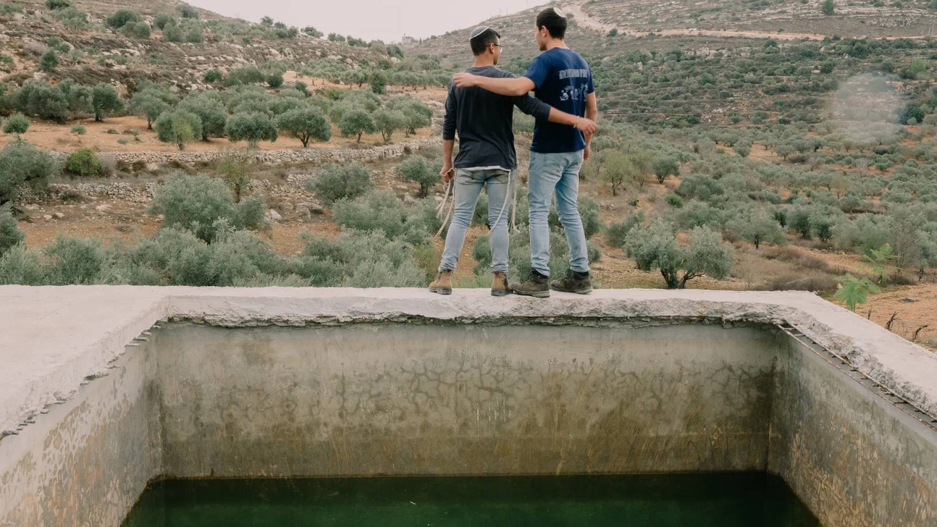 Image 1 from gallery