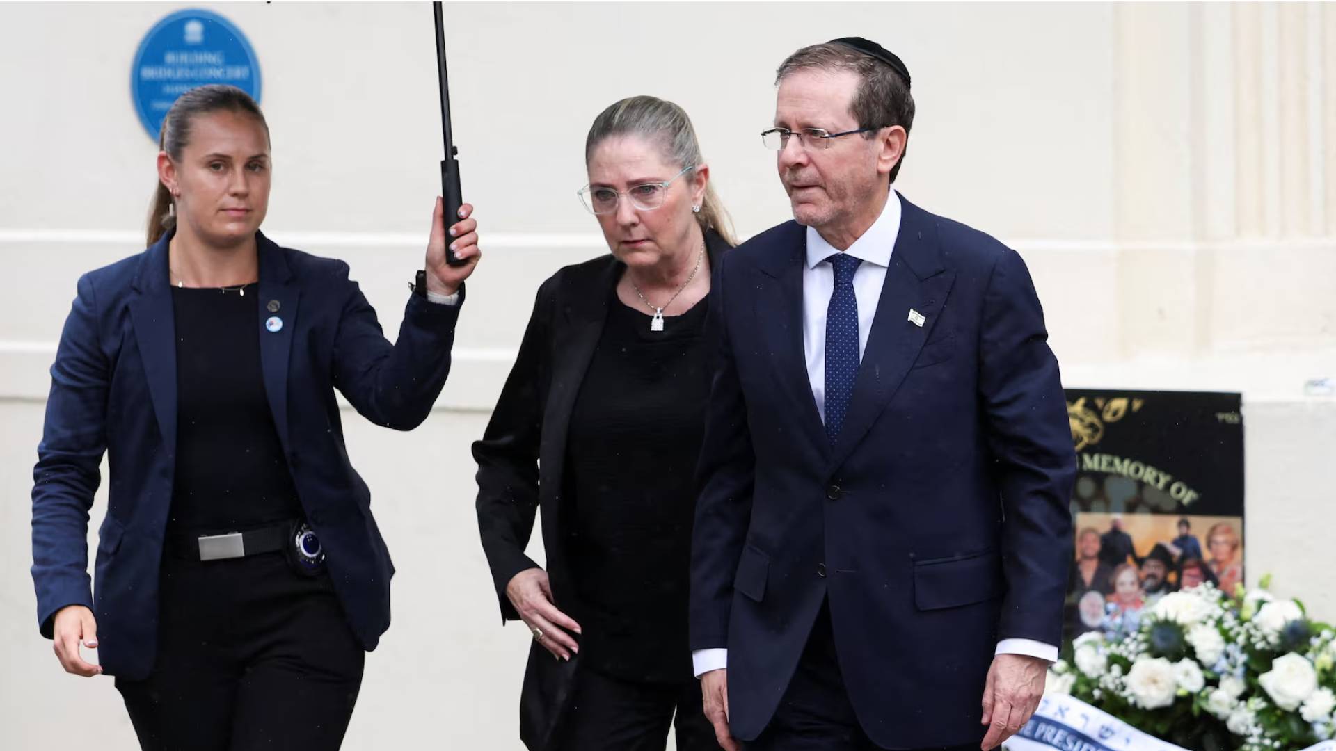 Image 1 from gallery