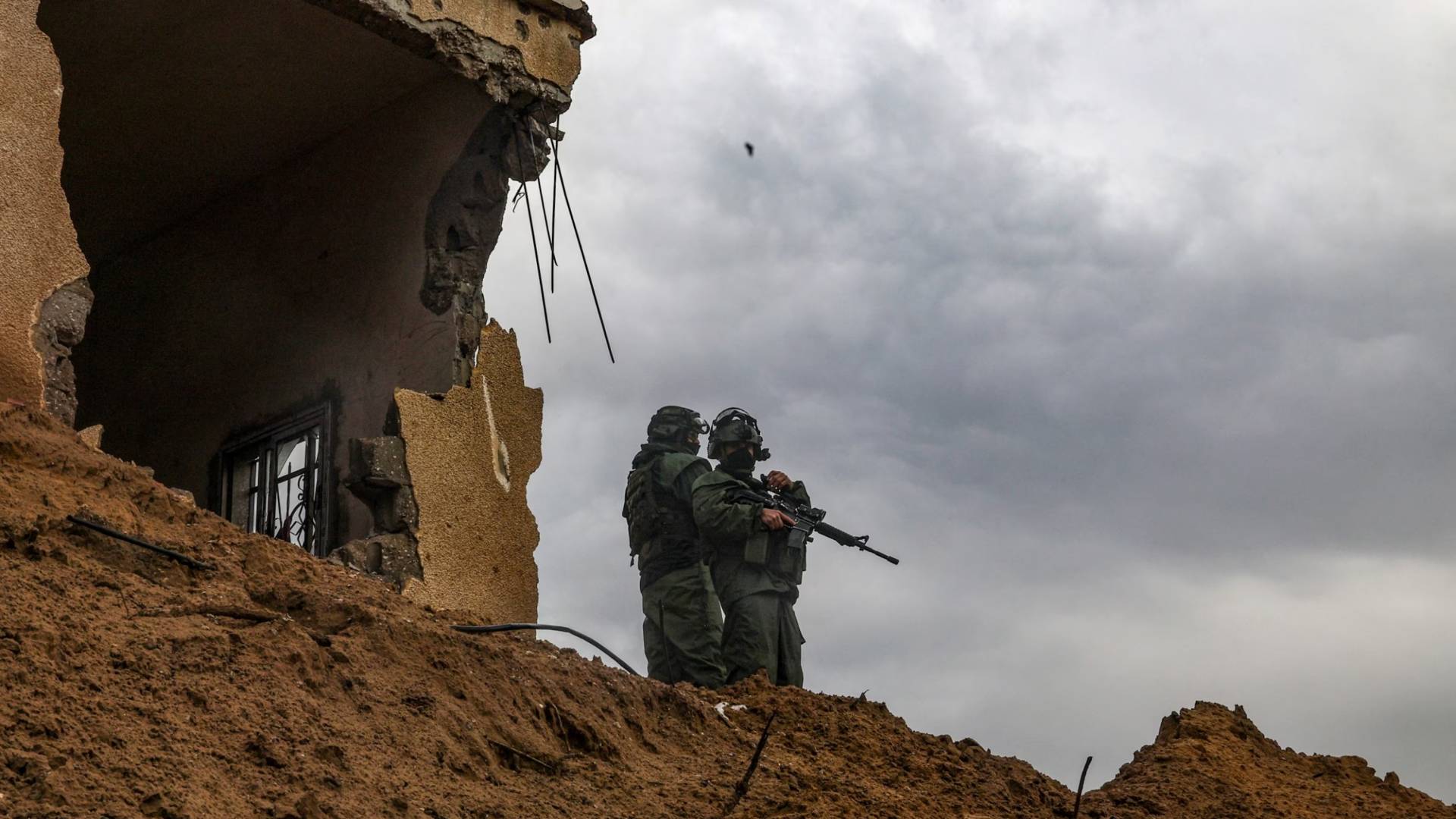 Image 1 from gallery