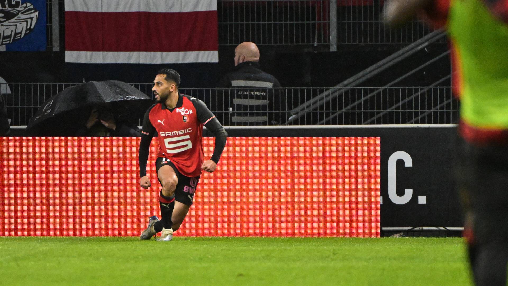 Image 1 from gallery