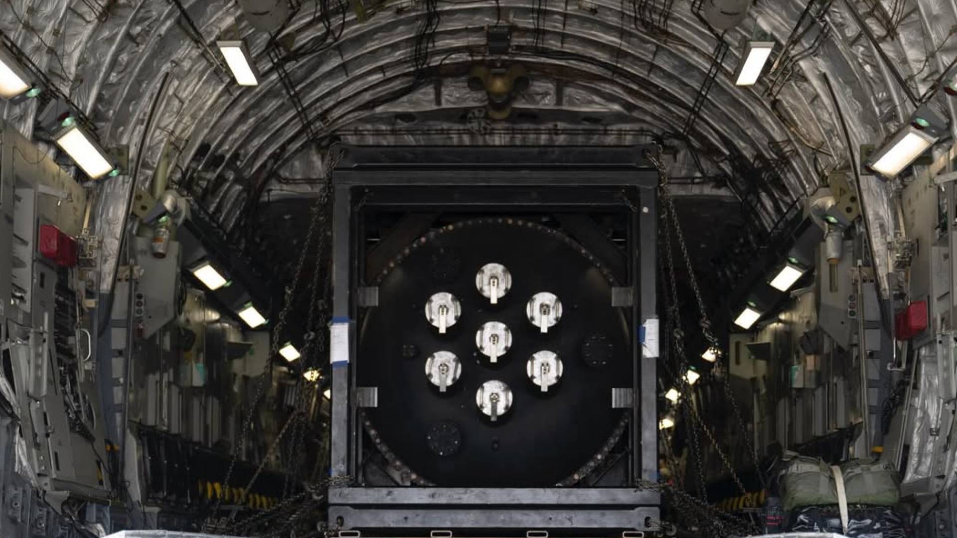 Image 2 from gallery