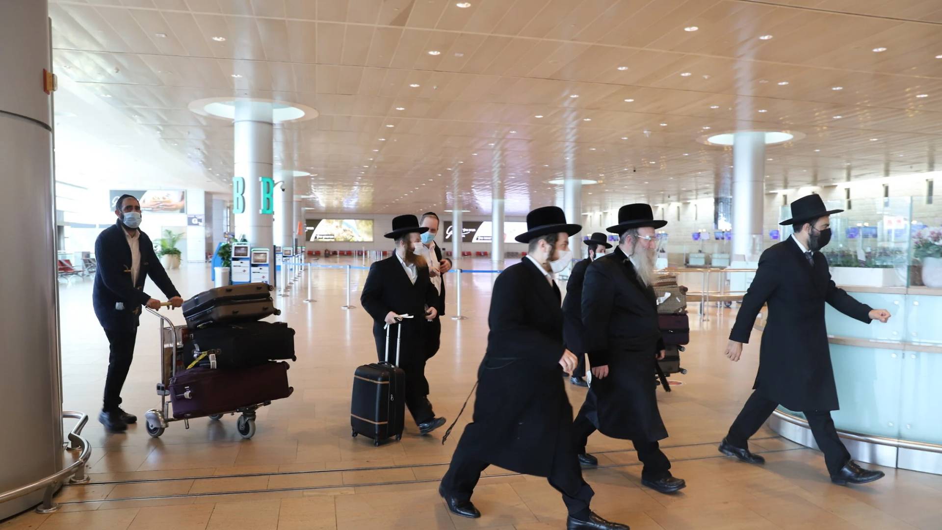 Image 1 from gallery