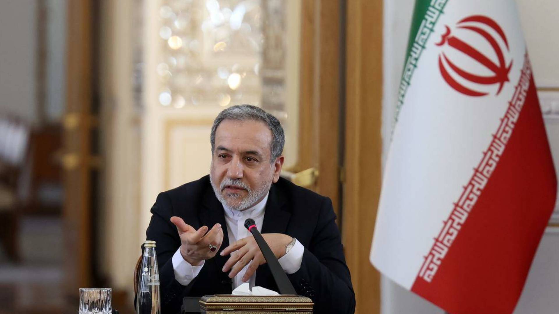 Image 1 from gallery