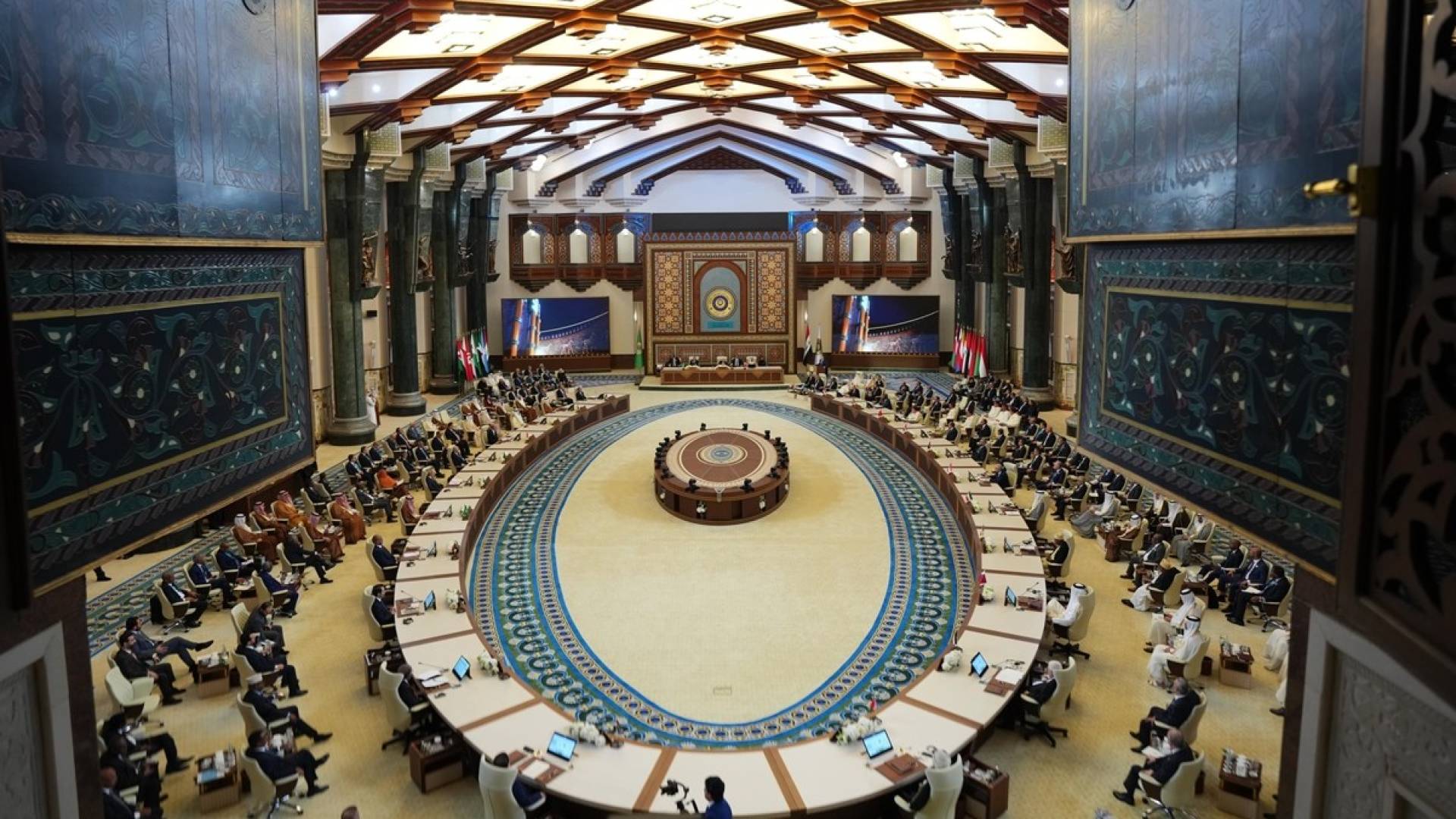 Image 1 from gallery