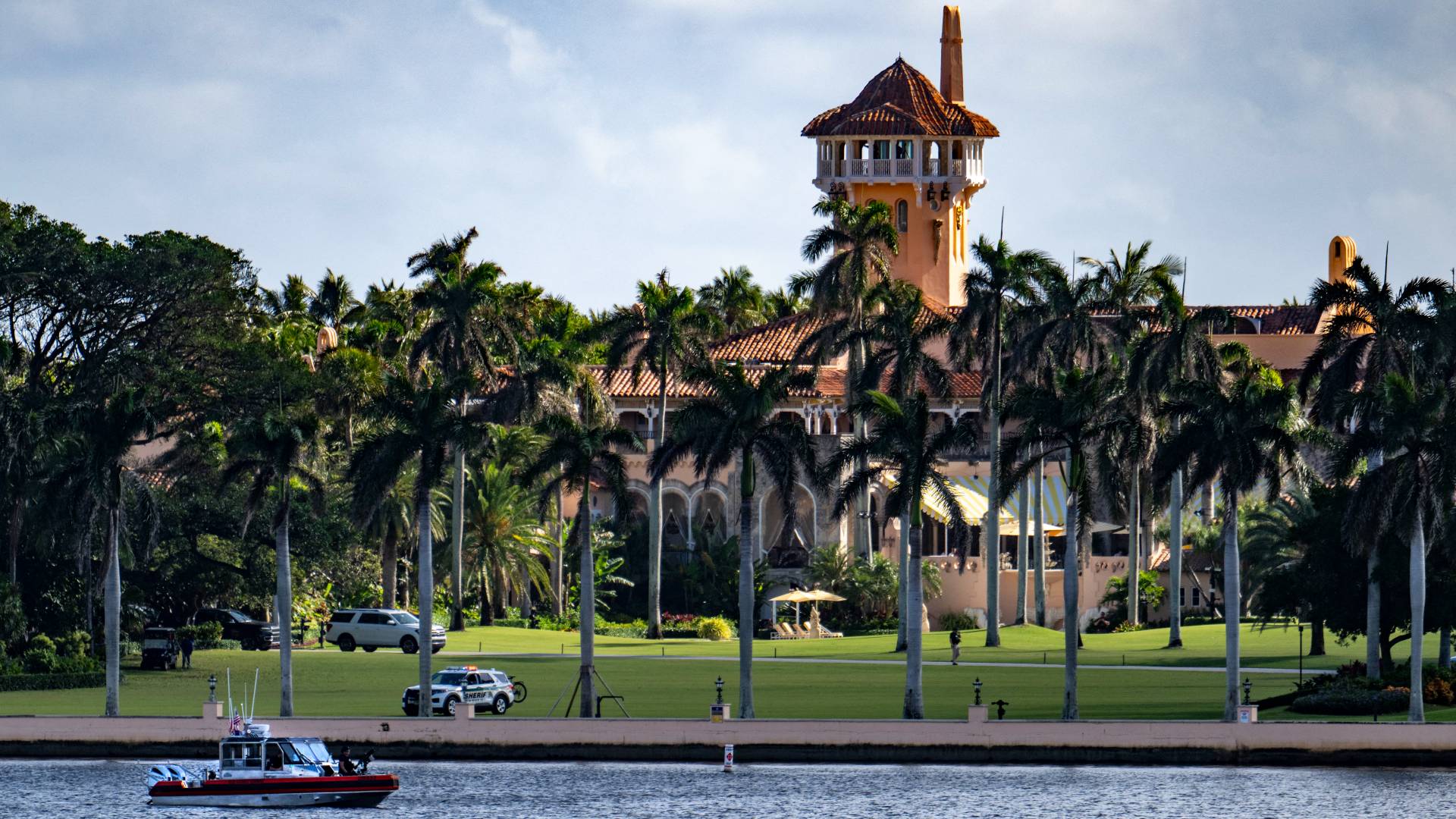 Image 1 from gallery